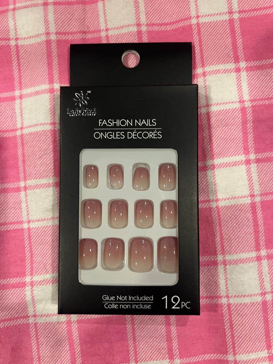 Ladybird Fashion Press-On Nails 12pc Nude Ombre Square