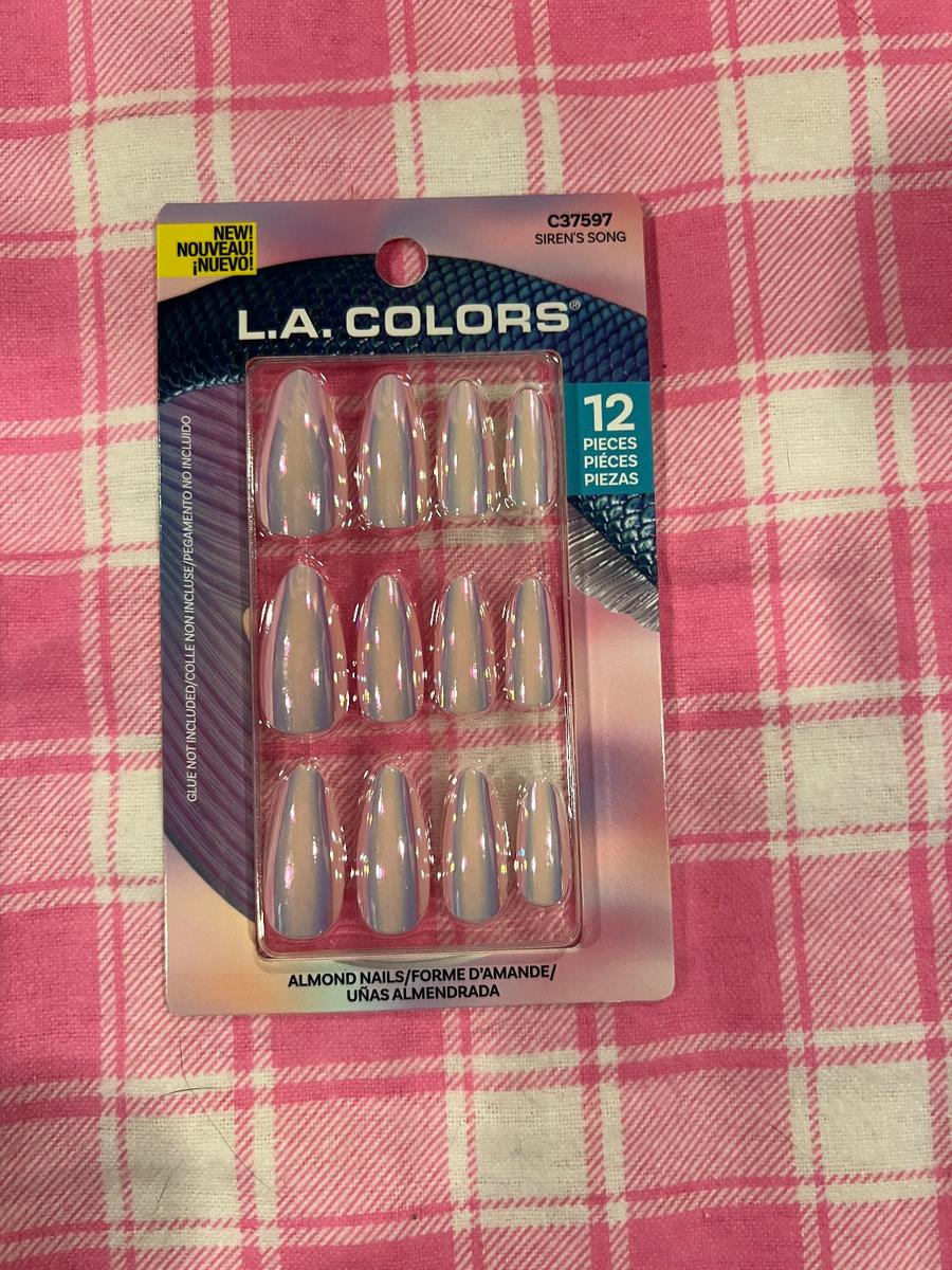 L.A. Colors Siren's Song Almond Press-On Nails 12pc