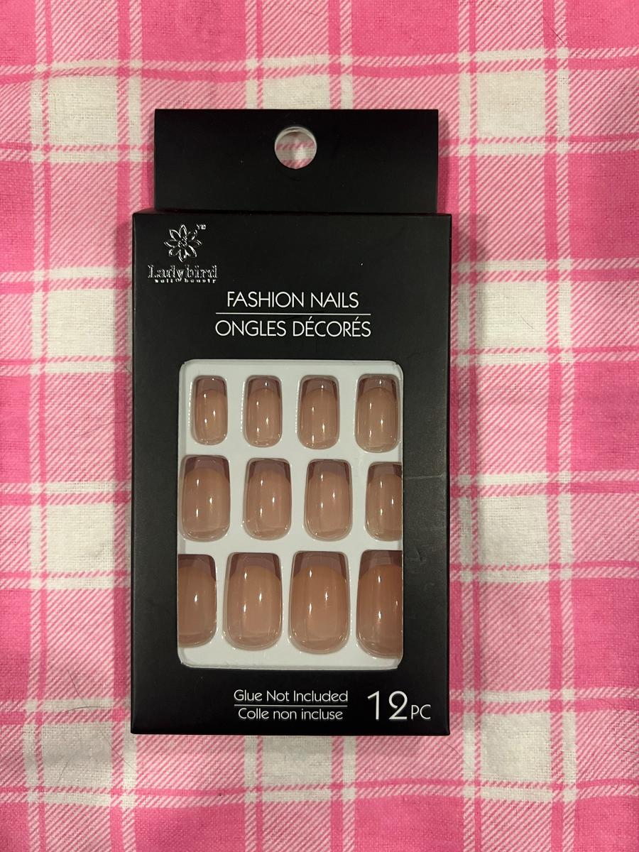 Lady Bird Fashion Nails nude square press-on 12pc
