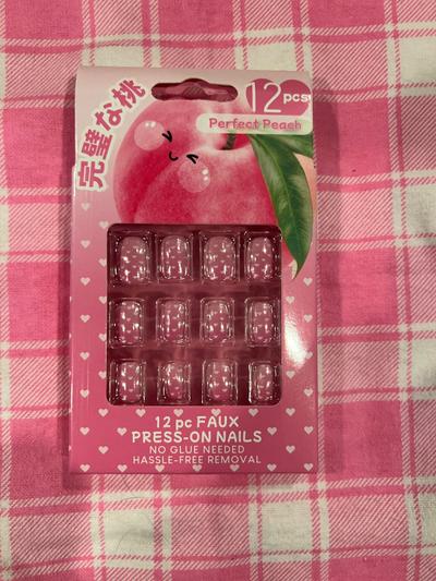 Perfect Peach press-on nails 12pc