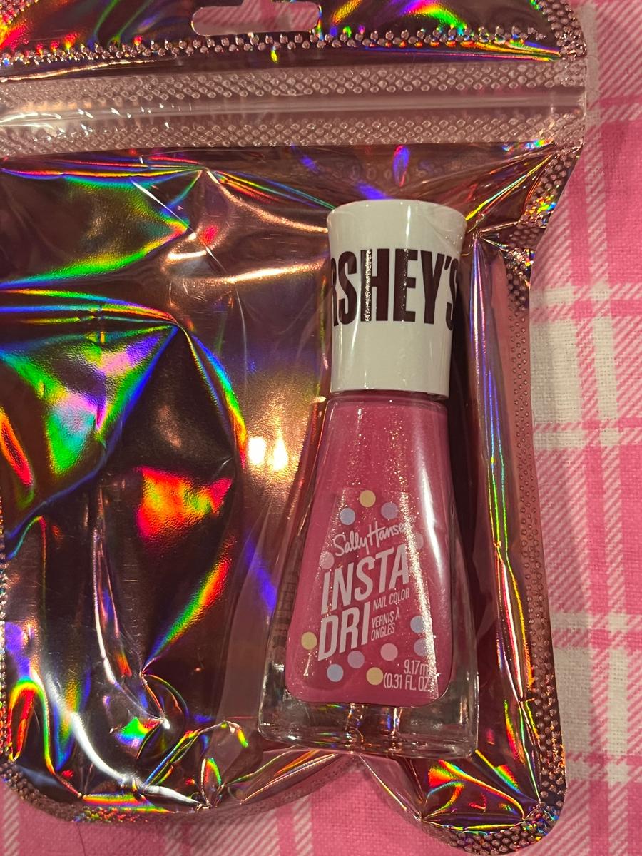 Sally Hansen Insta-Dri Hershey's Edition Nail Color "Hop Hop Hurray"
