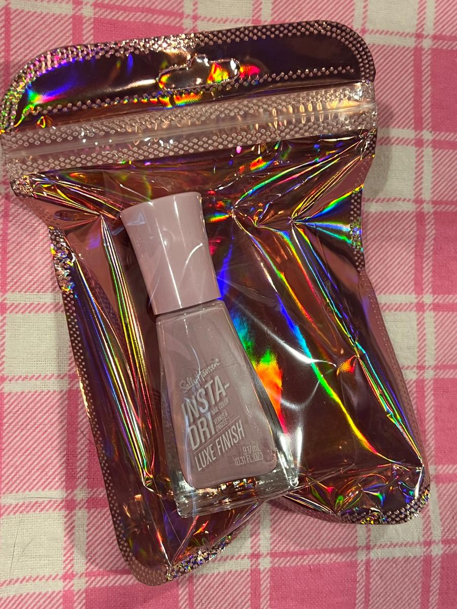 Sally Hansen Insta-Dri Luxe Finish "Spill the Velvet-ea"