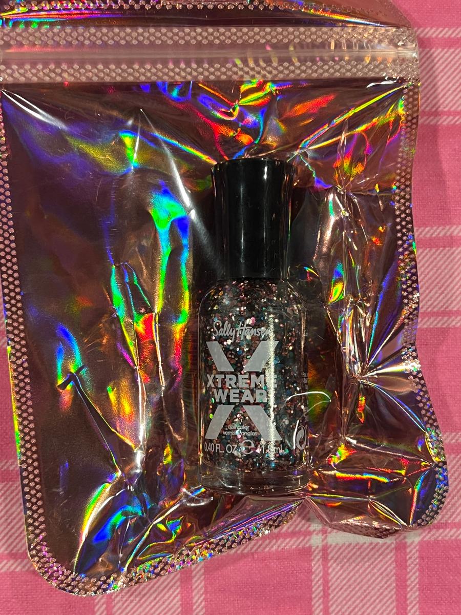 Sally Hansen Xtreme Wear Glitter Nail Polish "Confetti Craze"