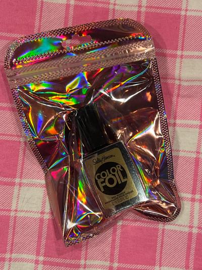 Sally Hansen Color Foil "Gold Standard"
