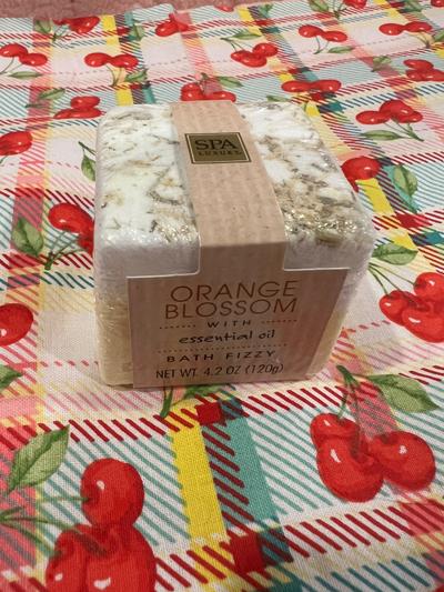 Spa Luxury Orange Blossom Essential Oil Bath Fizzy