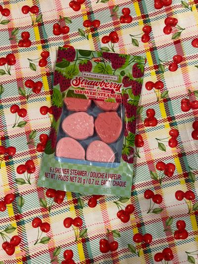Bathelosophy Strawberry Shower Steamers 6-pack
