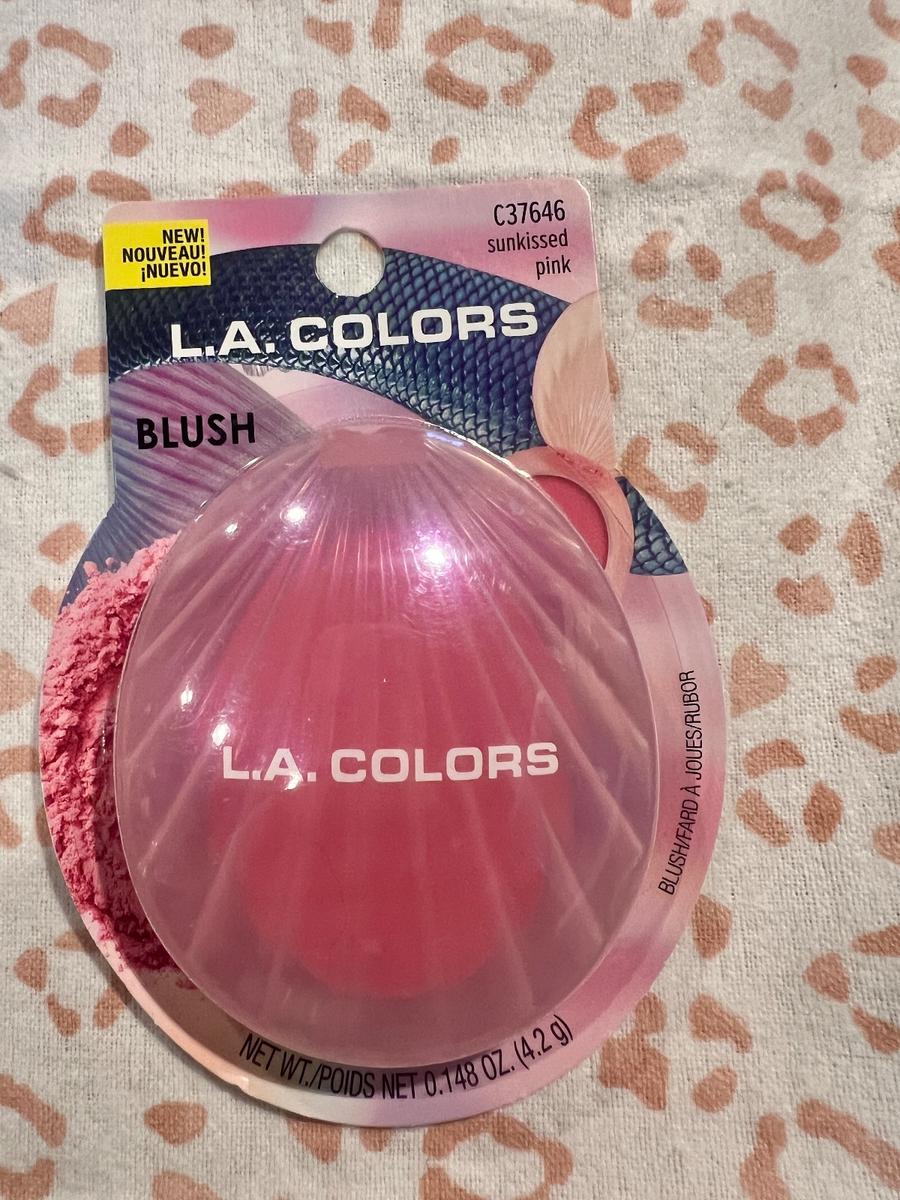 L.A. Colors Blush Sunkissed Pink Shell Compact