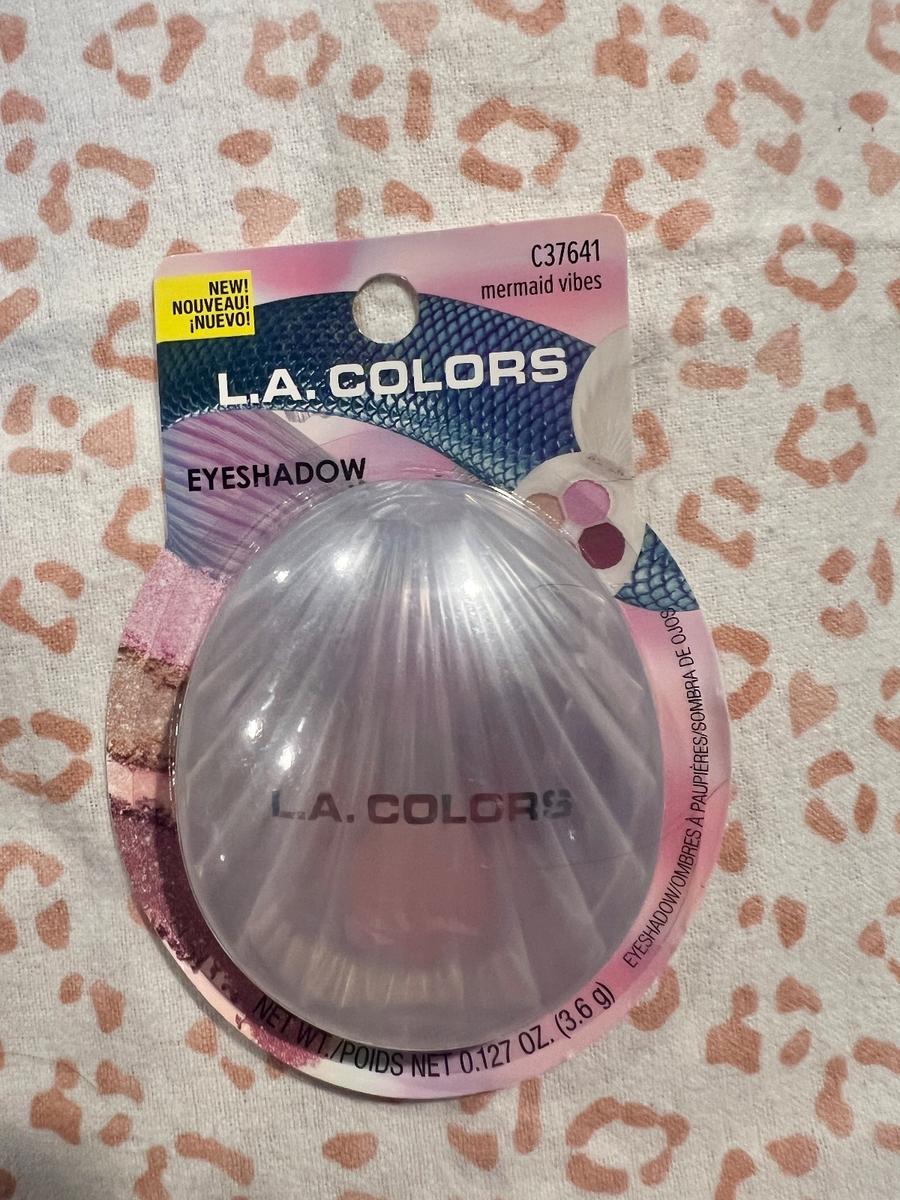 L.A. Colors Eyeshadow Mermaid Vibes Shell Compact