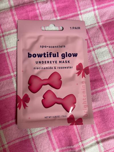 Spa Scentials Bowtiful Glow Undereye Mask niacinamide & rosewater