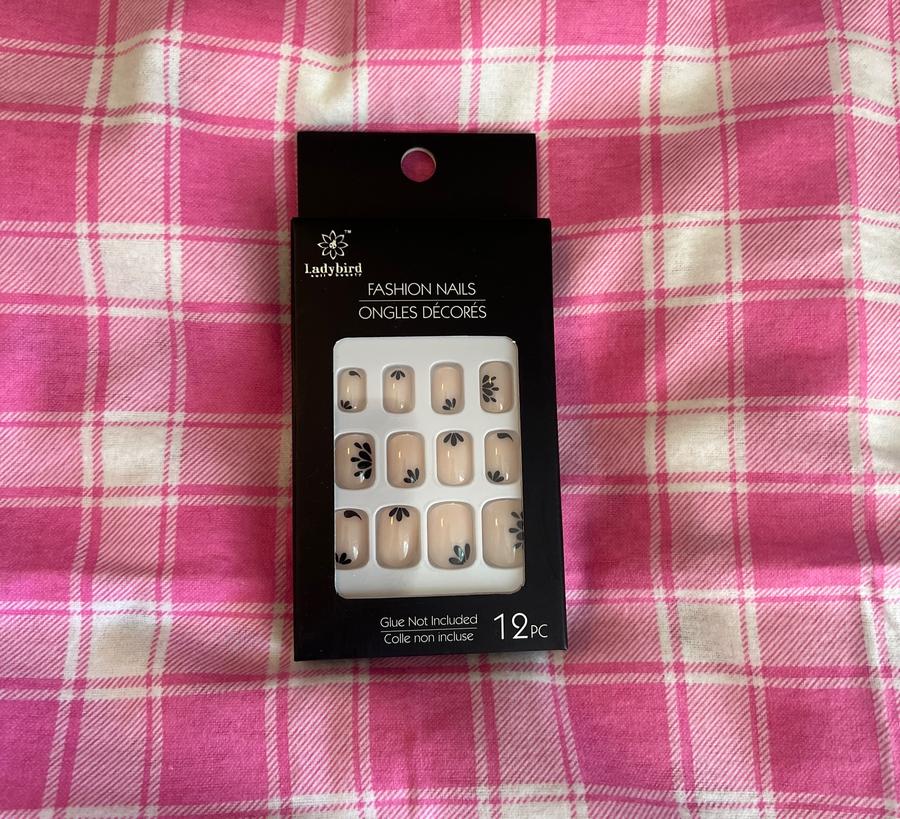 Ladybird Fashion Nails floral design 12pc