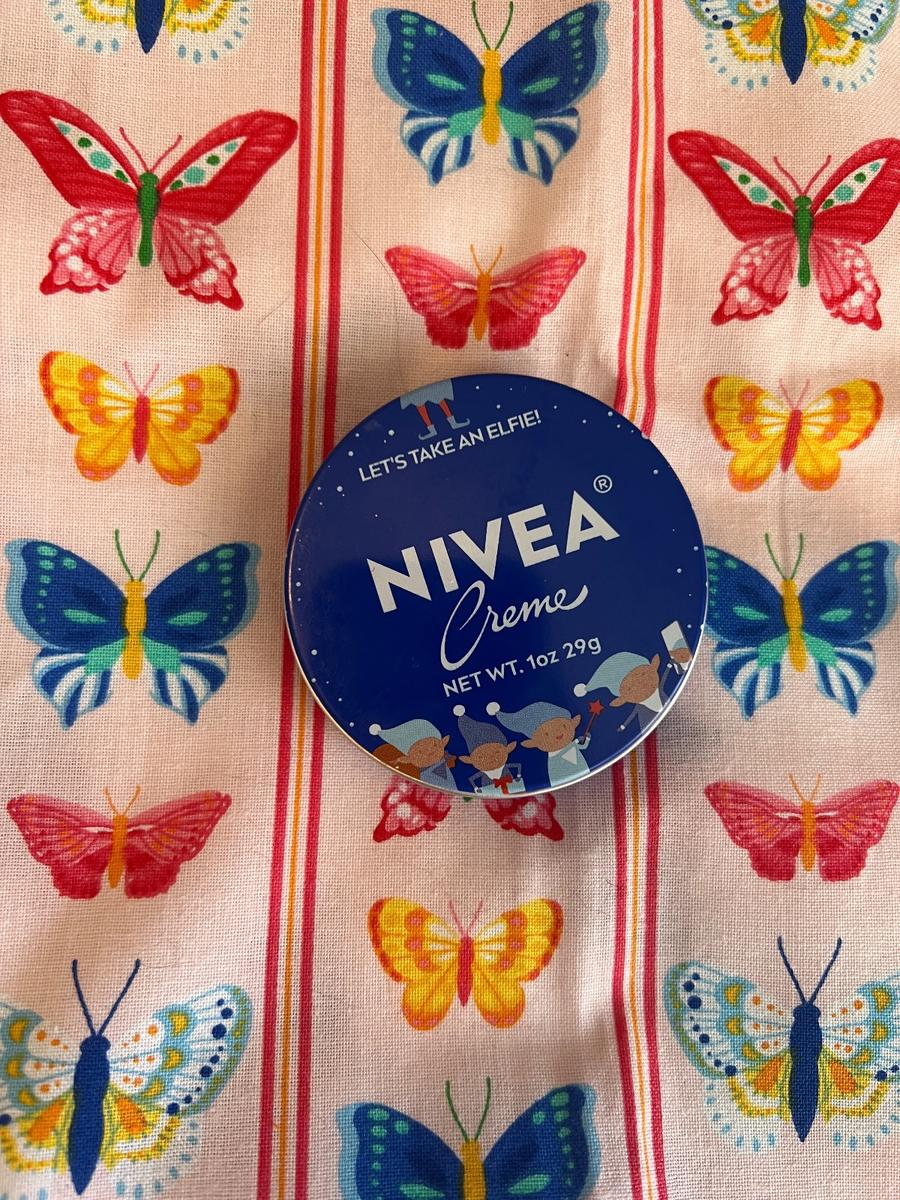 NIVEA Creme Holiday "Elfie" Edition tin 1oz