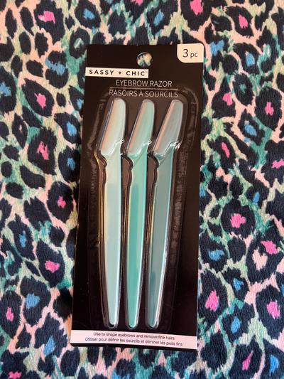 Sassy + Chic Eyebrow Razors 3-pc
