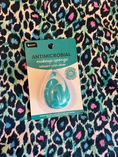 b.pure Antimicrobial Makeup Sponge Infused with Silver