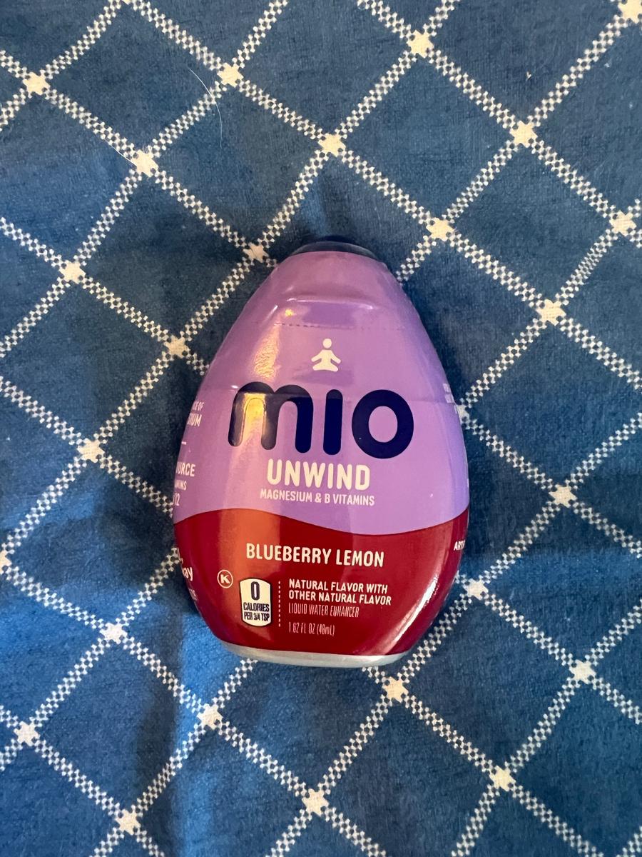 MIO Unwind Blueberry Lemon Liquid Water Enhancer