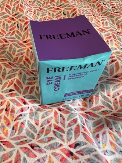 Freeman Hyaluronic Acid + Magnesium Depuffing Eye Cream 0.5oz