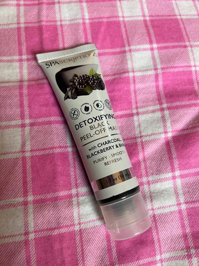 Spascriptions Detoxifying Black Peel-Off Mask with Charcoal & Blackberry
