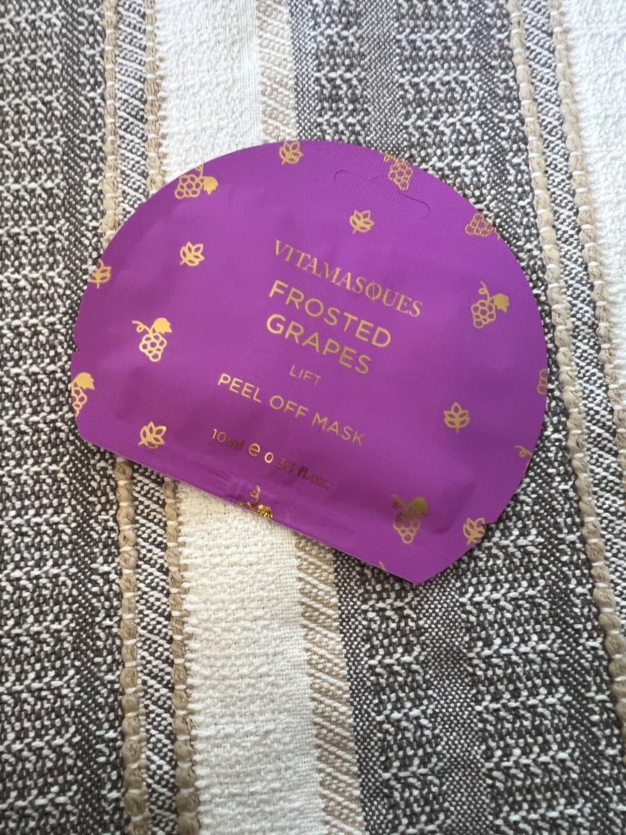 Vitamasques Frosted Grapes Lift Peel Off Mask