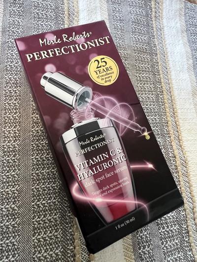Merle Roberts Perfectionist Vitamin C & Hyaluronic Dark Spot Face Serum 1oz