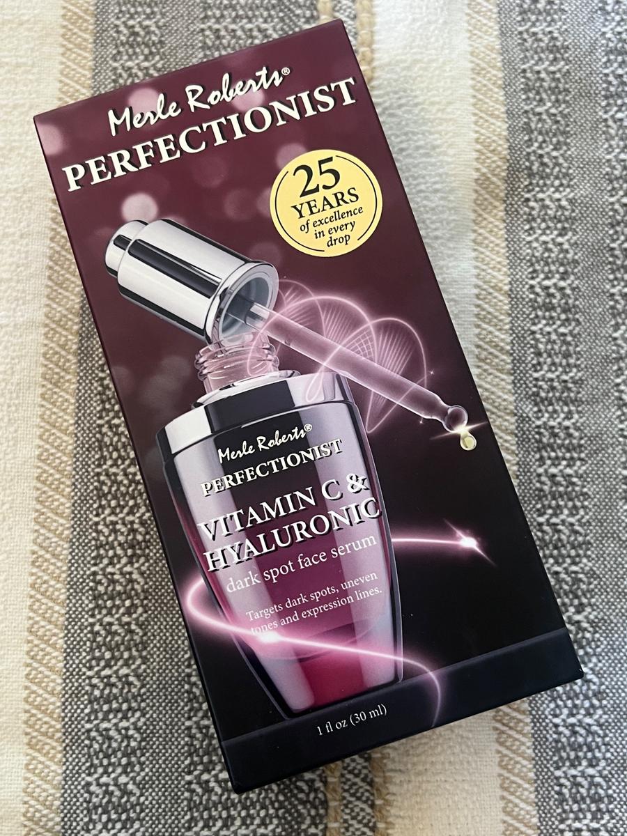 Merle Roberts Perfectionist Vitamin C & Hyaluronic Dark Spot Face Serum 1oz