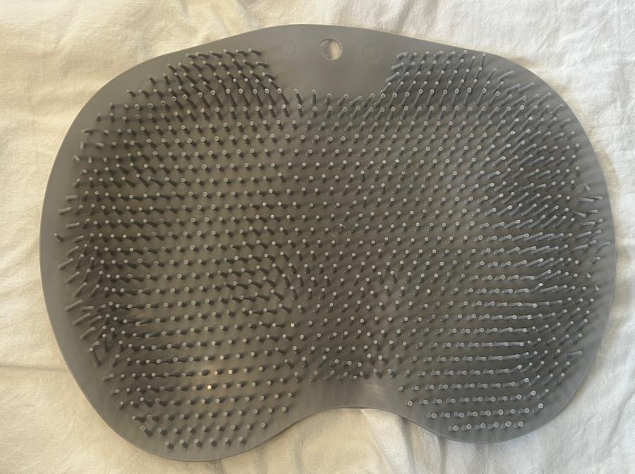 Gray Silicone Shower Foot Scrubber Mat