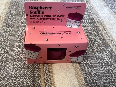 Global Beauty Care Raspberry Soufflé Moisturizing Lip Mask