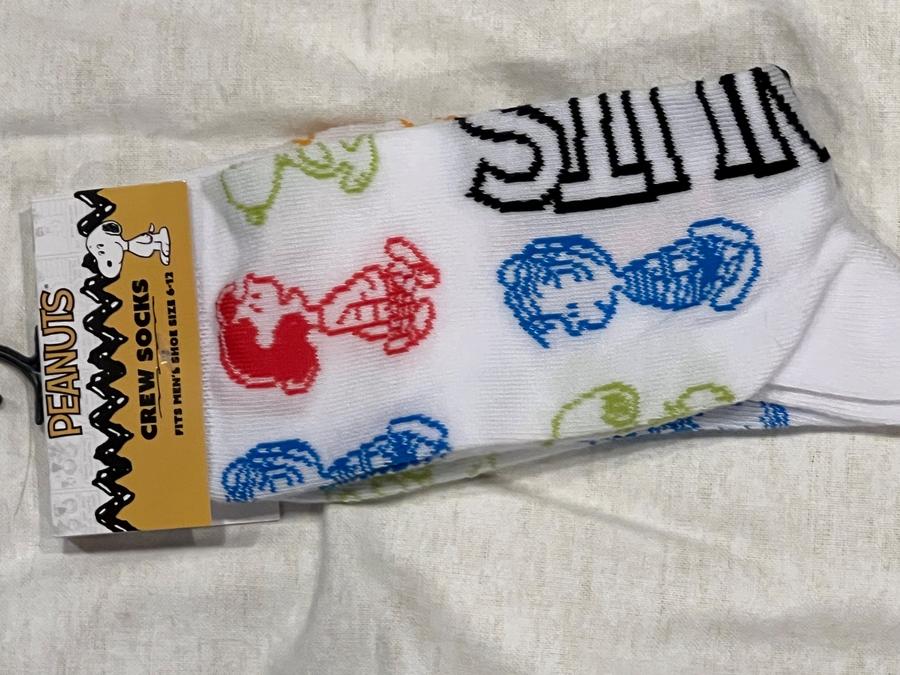Peanuts Snoopy crew socks mens size 6-12