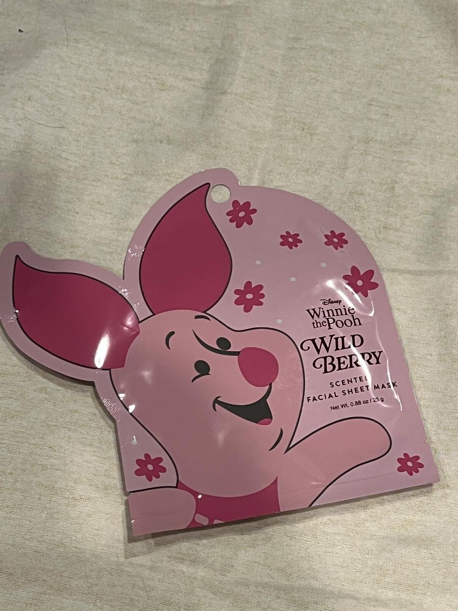 Disney Winnie the Pooh Piglet Wild Berry Scented Facial Sheet Mask