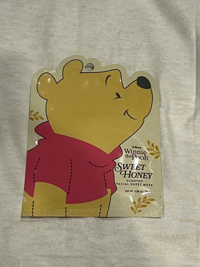 Disney Winnie the Pooh Sweet Honey Scented Facial Sheet Mask