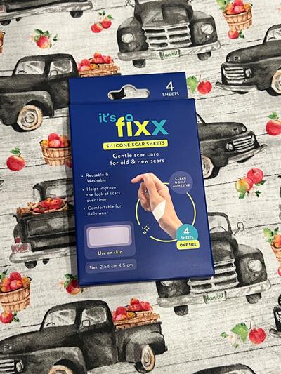 It's a Fixx Silicone Scar Sheets 4-pack