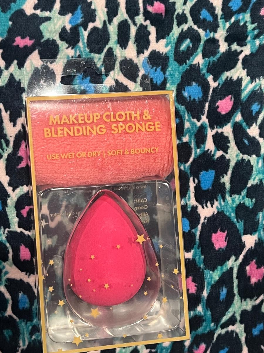 Makeup Cloth & Blending Sponge Set/ Fuchsia