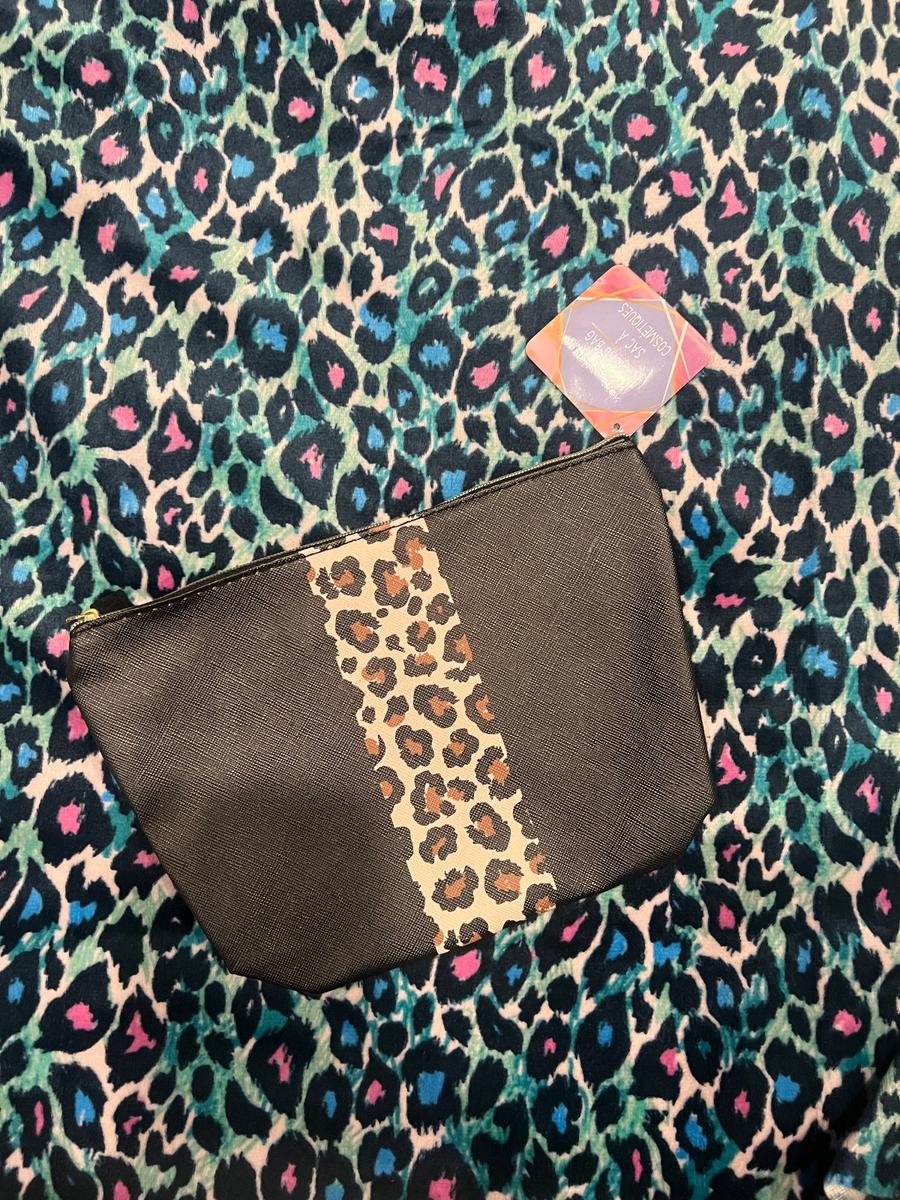Leopard Print Cosmetic Bag Black