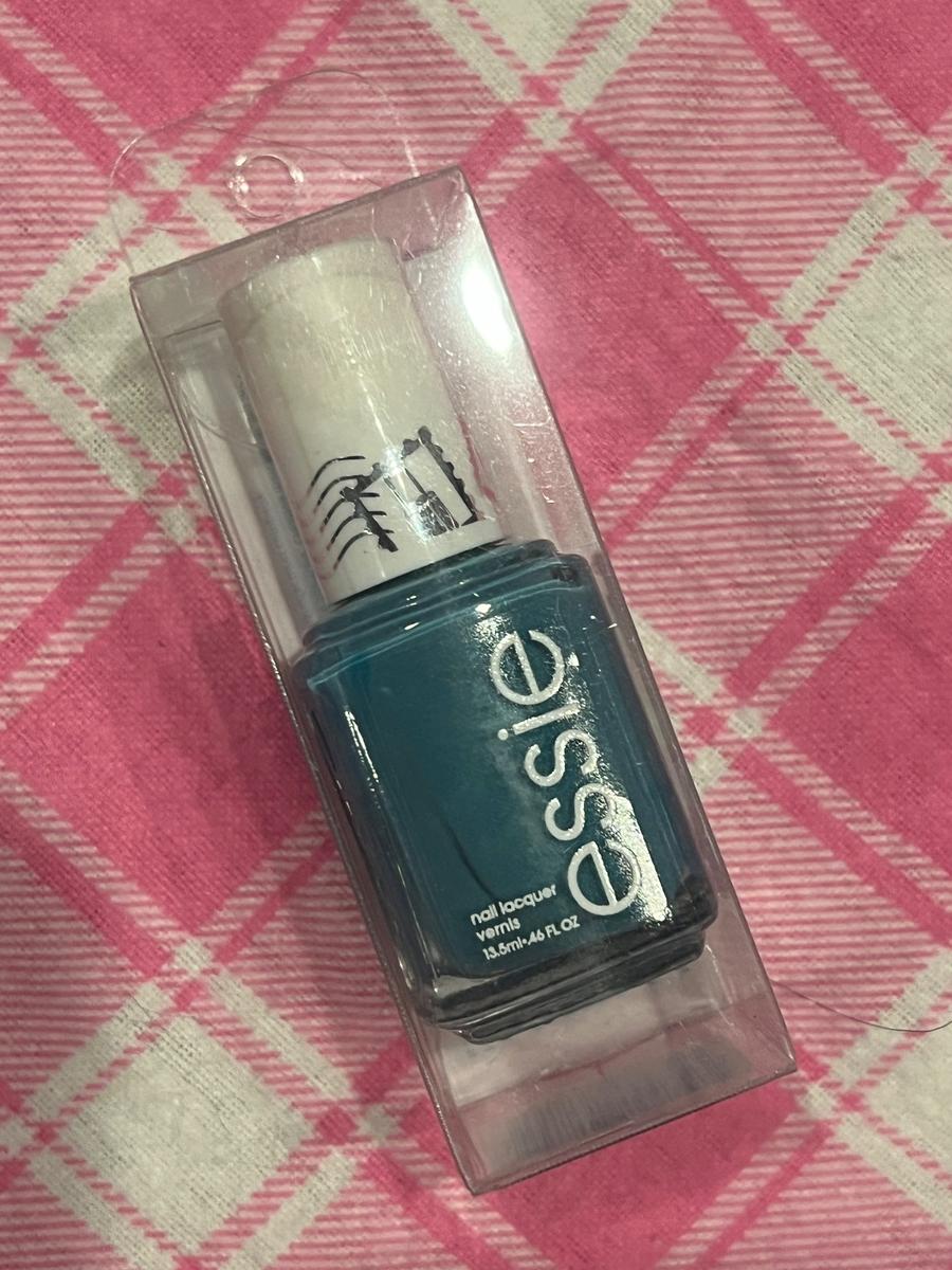 Essie Nail Lacquer-Rome Around