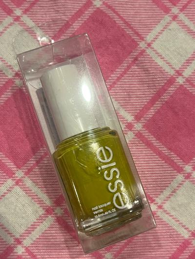 Essie Nail Lacquer-Imagine That