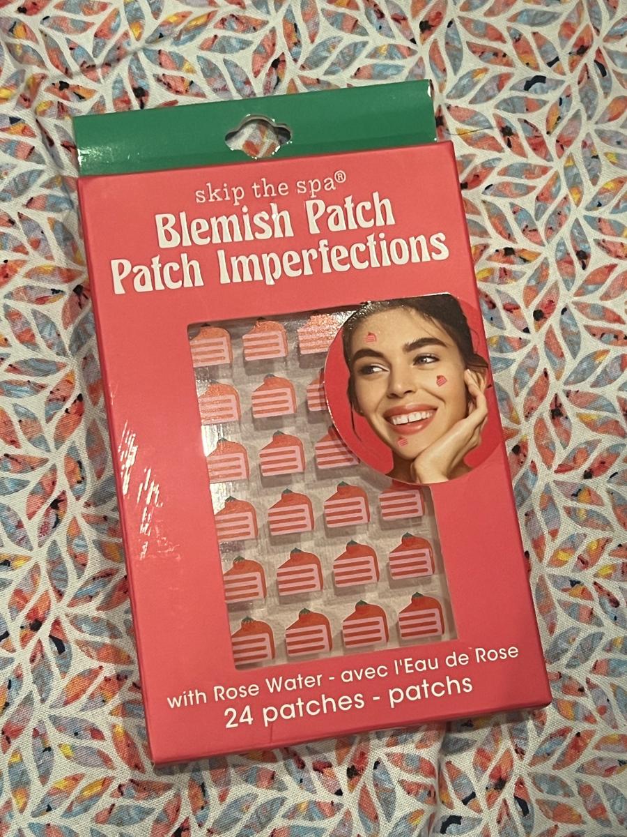 Skip the Spa Blemish Patch Imperfections with Rose Water 24ct