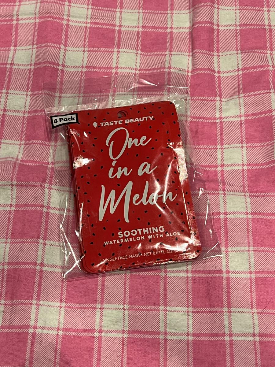 Taste Beauty One in a Melon Soothing Watermelon Face Mask 4-Pack