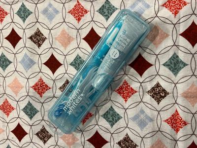 Modern Whites Travel Oral Care Set