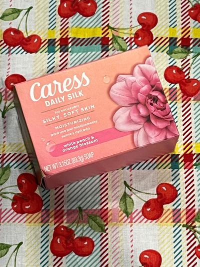 Caress Daily Silk White Peach & Orange Blossom Bar Soap