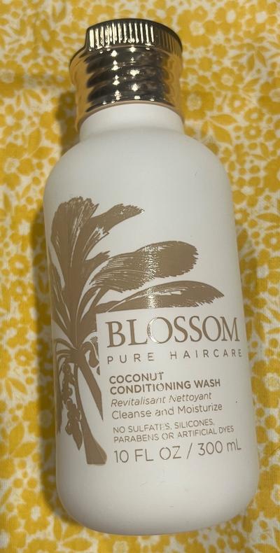 Blossom Pure Haircare Coconut Conditioning Wash 10oz