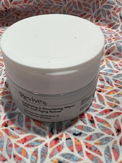 ReviveRx Exfoliating & Resurfacing Wipes with Anti-Aging Retinol