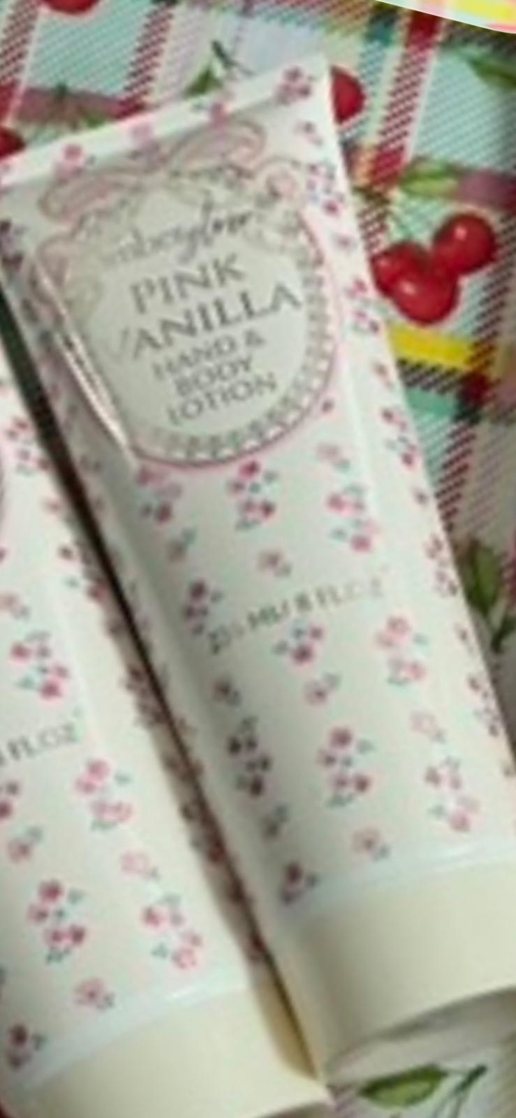 Amber Glow Pink Vanilla Hand & Body Lotion