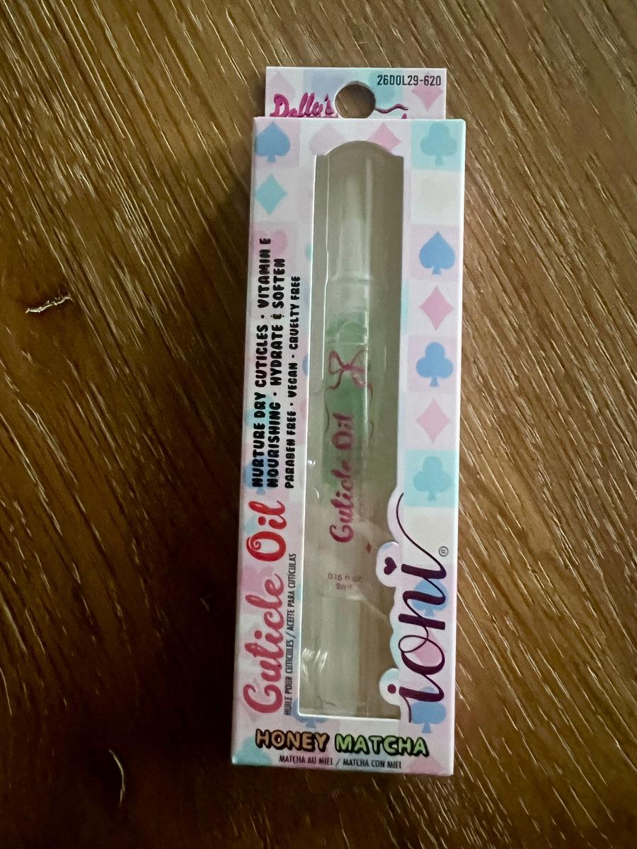 Ion Honey Matcha Cuticle Oil Pen