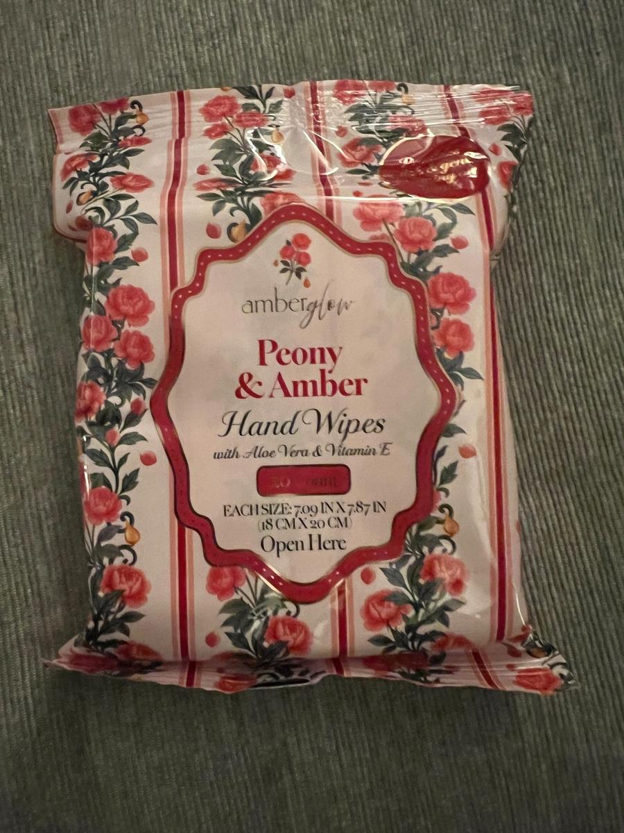 Amber Glow Peony & Amber Hand Wipes 20ct
