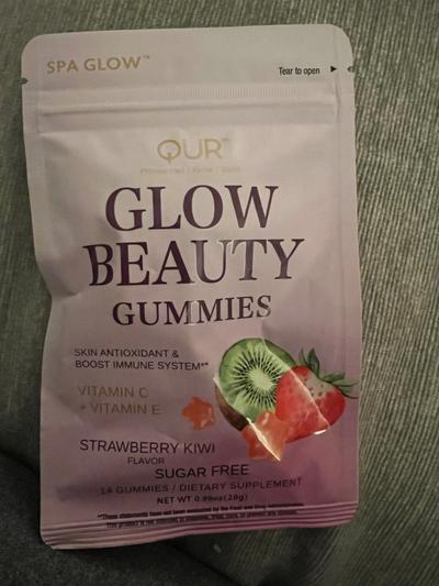 QUR Glow Beauty Gummies Strawberry Kiwi Sugar Free 14ct